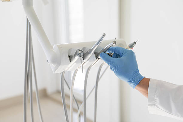 24/7 Emergency Tooth Extraction experts in Roman Forest, TX